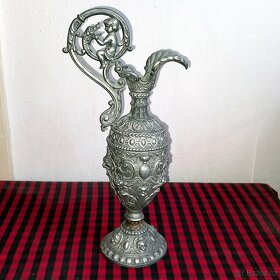 Kovový džbán na kadidelnici - 2