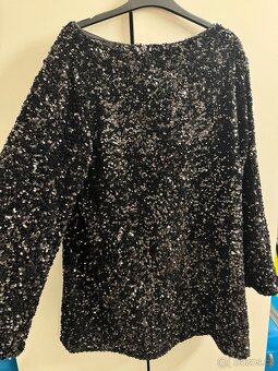 Černé šaty s flitry a mašlí vzadu vel. M H&M - 2