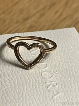 Zlatý prsten 585 pandora - 2