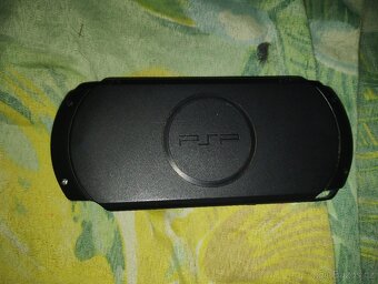 PSP street e1004 - 2