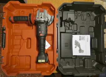 Prodám aku úhlov. brusku PARKSIDE PERFORMANCE PWSAP 20-Li F6 - 2