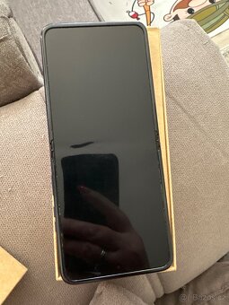 Motorola razr 40 - 2