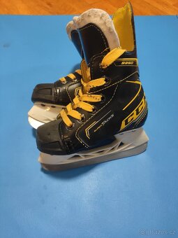 Dětské brusle CCM Super Tacks vel. 27 - 2