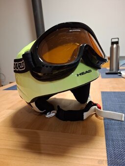 lyžařská přilba+brýle - 2