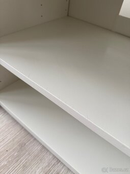 Stolek pod televizi IKEA - 2