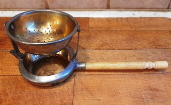 Starožitné čajítko. - 2