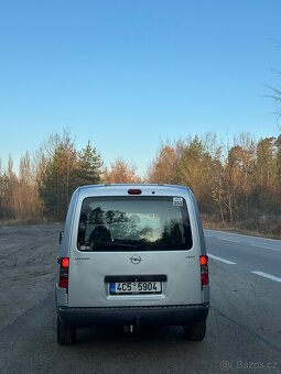 Opel Combo C 1.3 CDTi - 2
