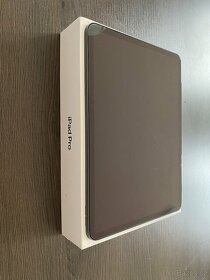 iPad Pro 11" 256 GB Wi-Fi vesmírně šedý (2018) - 2