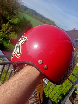 2x stará moto helma - 2