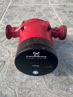 Grundfos Alpha 2L, 25-40 180 - 2