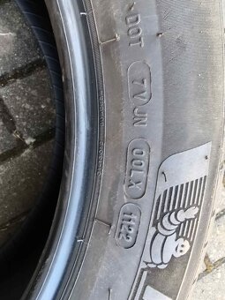 Letní Micheliny 225/55 R19 - 2