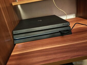 Ps4Pro 4TB interní SHDD - 2