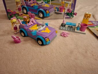 Lego Friends 3183 - Senzační kabriolet Stephanie - 2