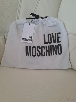 AKCE - Luxusní zlatá kabelka - originál Love Moschino - 2