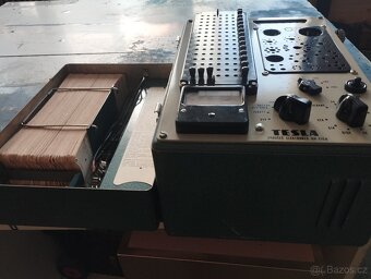 Tesla zkoušečka elektronek BM215A - 2