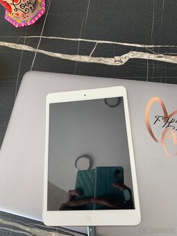 Apple iPad mini (A1432) - 2