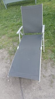 polohovaci lehatka. 2 ks - 2
