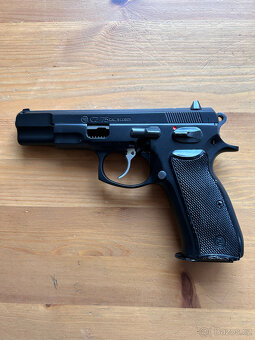 Pistole CZ 75 školní řez - funkční - 2