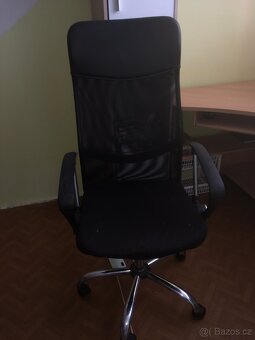 Psací stůl  s točící židli - 2