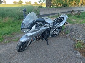 Náhradní díly Suzuki GSF 1200 Bandit 1999 a 2001 - 2