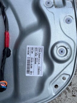 Stahovačka LZ dveří Hyundai I30 83460-2R250 - 2
