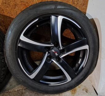 17 "Disky s pneumatikami Komplet , vyvážené včetně šroubů - 2