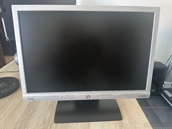 Počítač HP I316GB RAM,240GB SSD,GK,WIN10Pro,monitor19 - 2