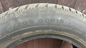 Dunlop wintersport 5 , 205/60 R16 - 2