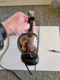 Sluchátka Skullcandy Knockout s mikrofonem - 2