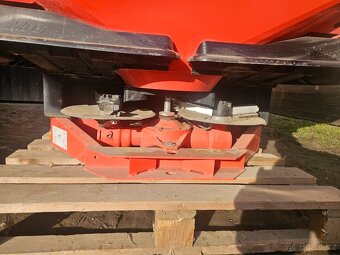 rozmetadlo uměl. hnojiv - 2