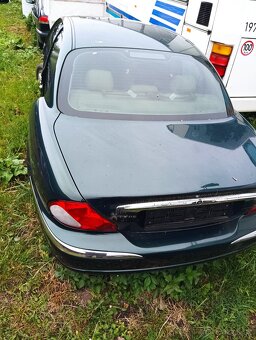 Jaguar X-Type 2.1 V6 - 2