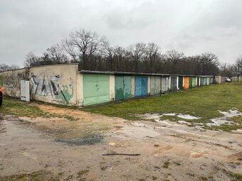 Garáž, Pardubice Semtin, pronájem - 2