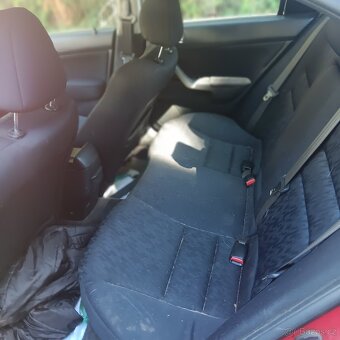 Honda Accord 2:0 VTEC 114KW - 2