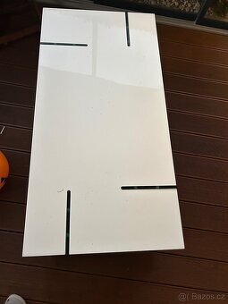 Zdarma - Konferenční stolek - 2