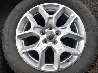 Prodám sadu Orig ALU kol Jeep 235/55R17 zimní - 2