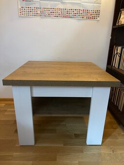 Konferenční stolek - 2