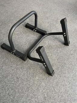 Bradla na kliky – stabilní, kovové (pár) - 2