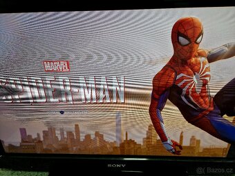 Playstation 4 1000gb lepší model,cena je bez her - 2