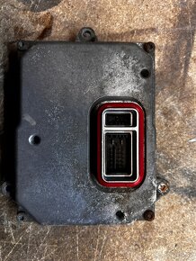 Xenon jednotka Audi A4 B7 1307329115 - 2