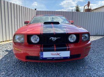 Prodám Ford Mustang 4,6 GT V8 224kW - 2