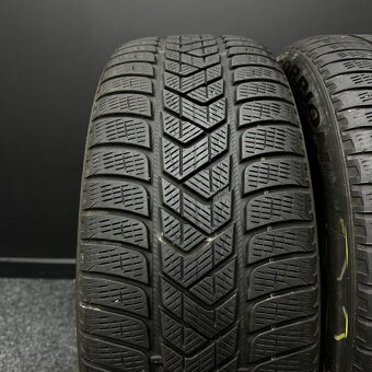 2ks pneu Pirelli 235/55/19 - 2