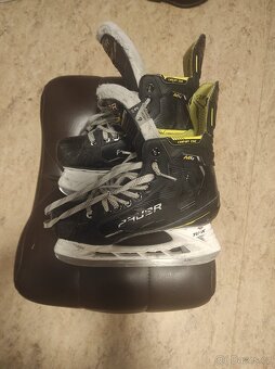 Brusle BAUER SUPREME - 2