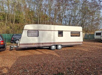 Velký karavan Lux - 2