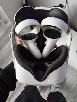 VR brýle metá quest 2 128gb - 2