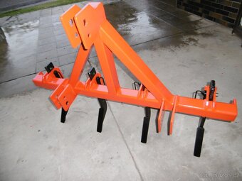 Víceúčelový hloubkový kypřič - 2