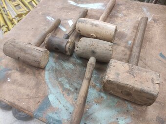 Staré dřevěné paličky - 2