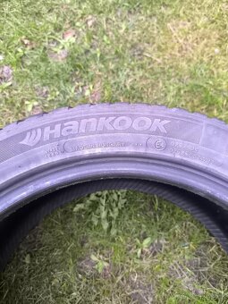 Hankook 225/45/17 - 2