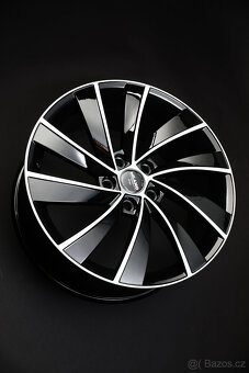 Alu kola 18" 5x112 Yakuza Japan Turbine black - 2