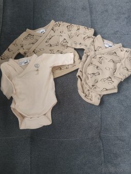 Balíček oblečení pro holčičku-Vel.50 - 2