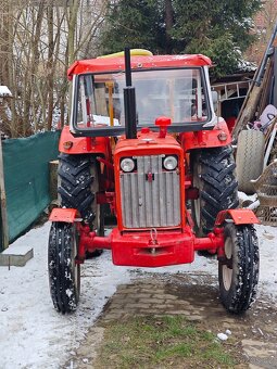 Prodám Traktor International Harvester D-514 - 2